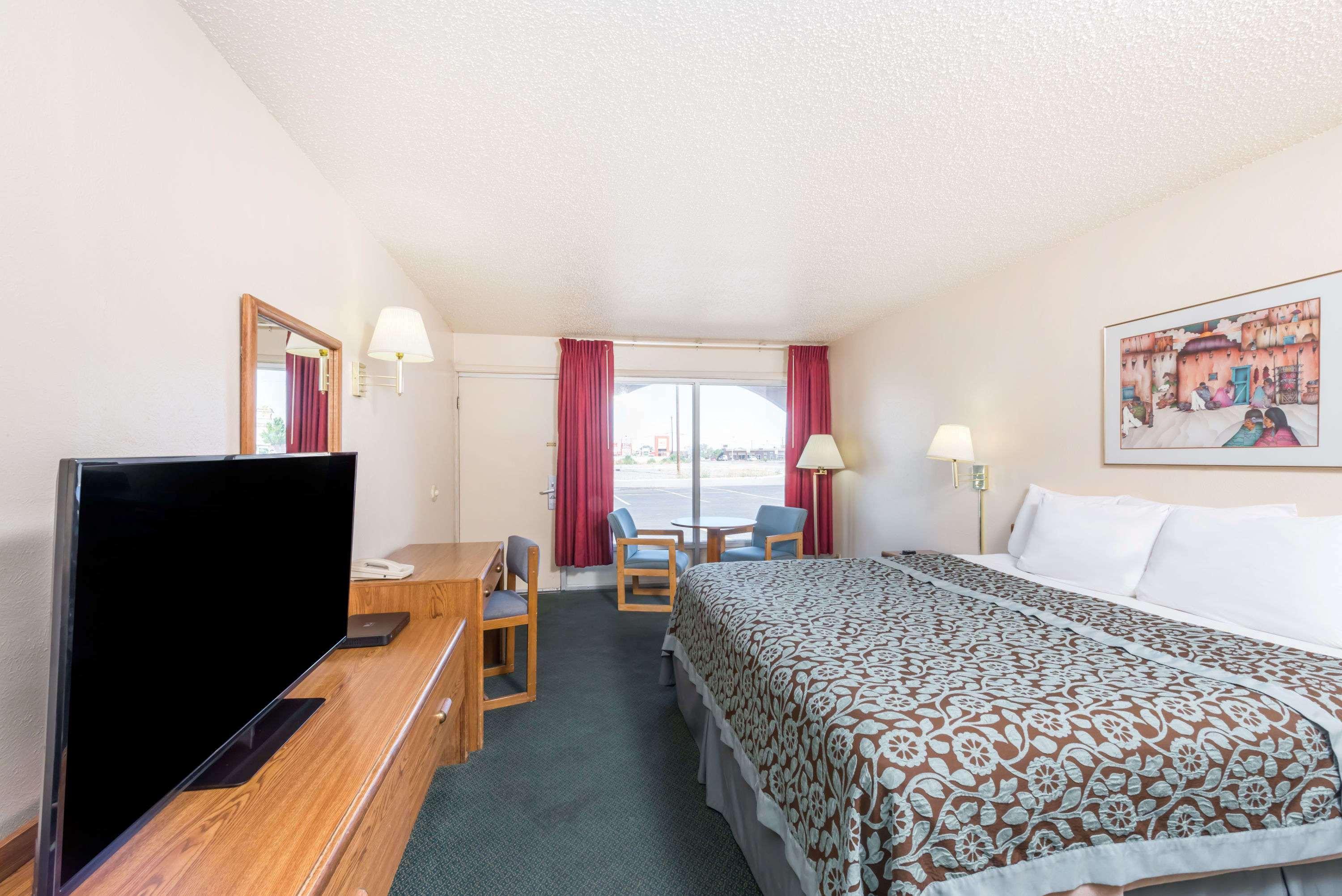 Days Inn By Wyndham Socorro Exteriör bild