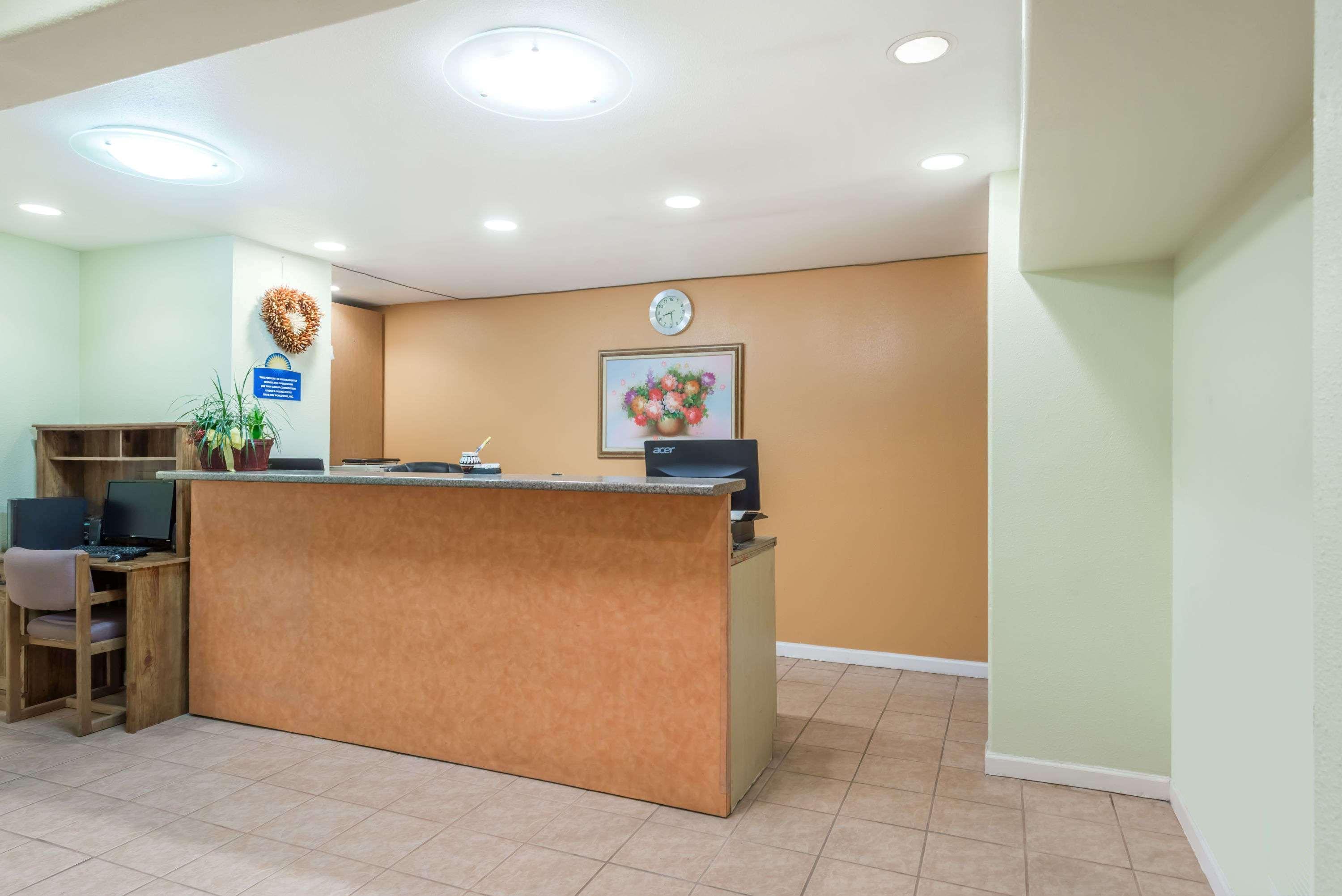Days Inn By Wyndham Socorro Exteriör bild