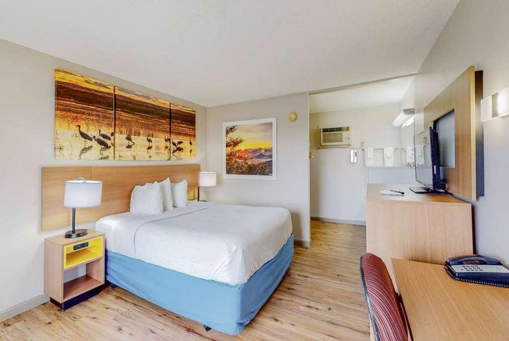 Days Inn By Wyndham Socorro Rum bild
